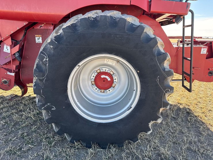 2009-case-ih-2577-image-46