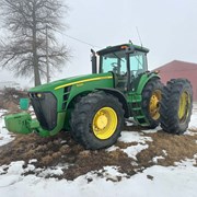 JOHN DEERE 8330