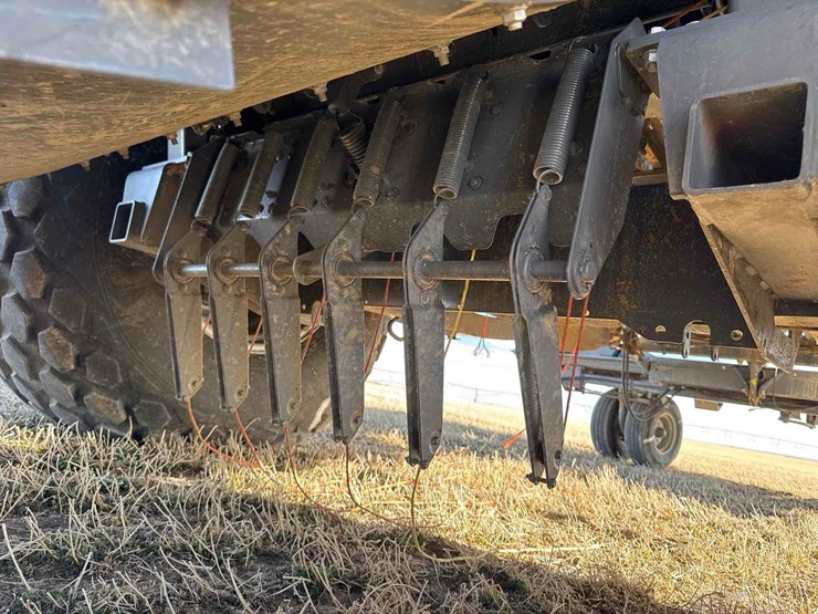 massey-ferguson-2290-image-94