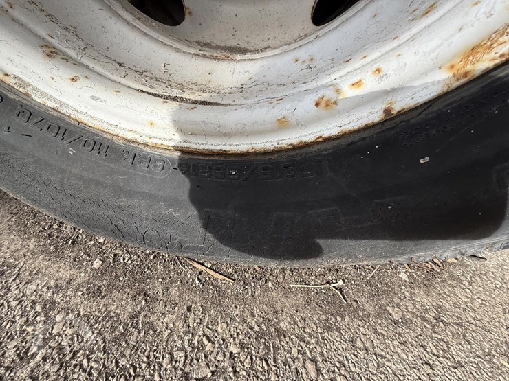 1985-ford-e350-image-11