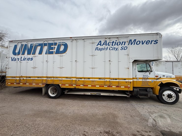 2000-international-4700-image-7