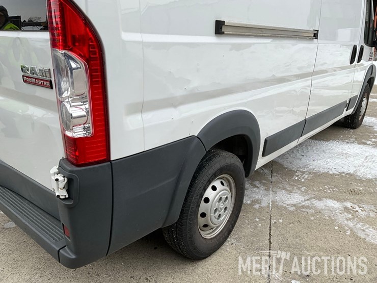 2017-ram-promaster-2500-image-16