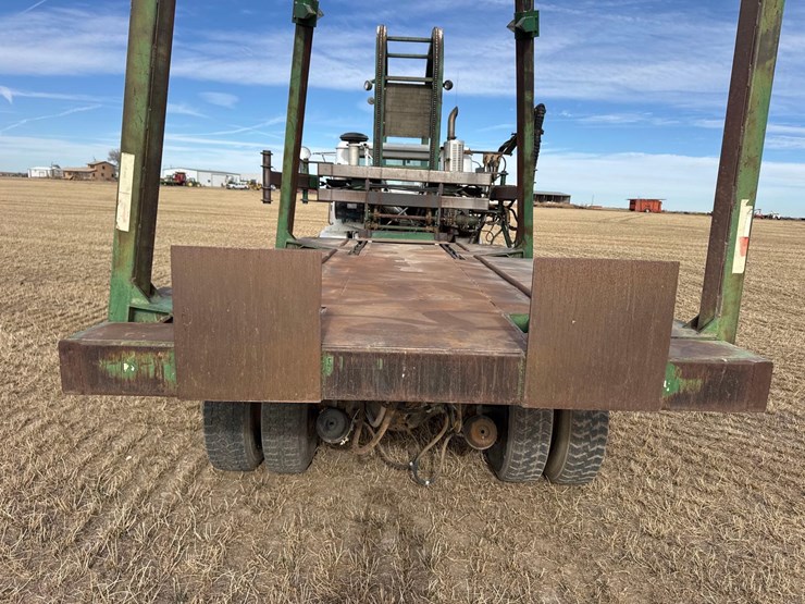 1986-white-140-image-52