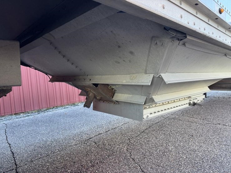 2014-wilson-hopper-bottom-image-11