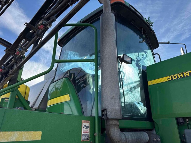 2000-john-deere-4700-image-71