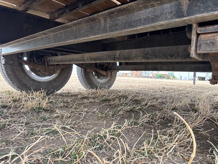 2012-pj-flatbed-image-31