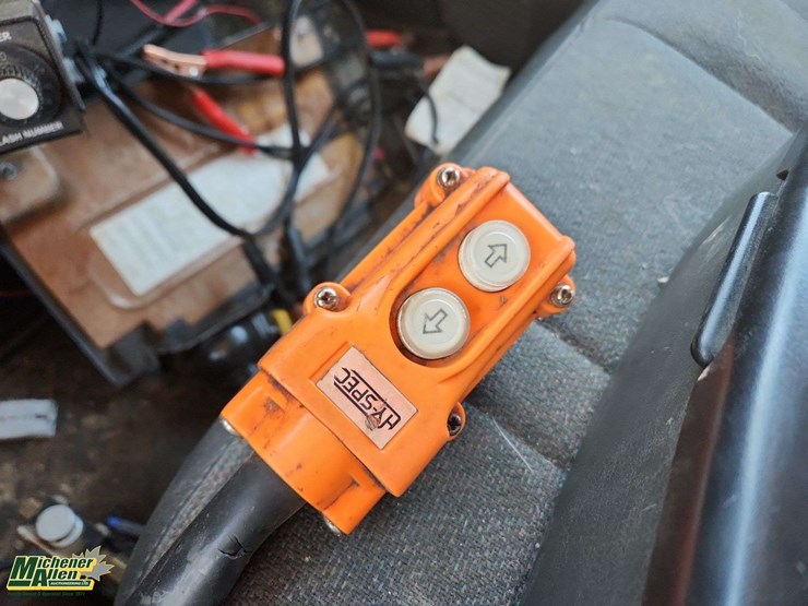 2007-gmc-topkick-c5500-image-14