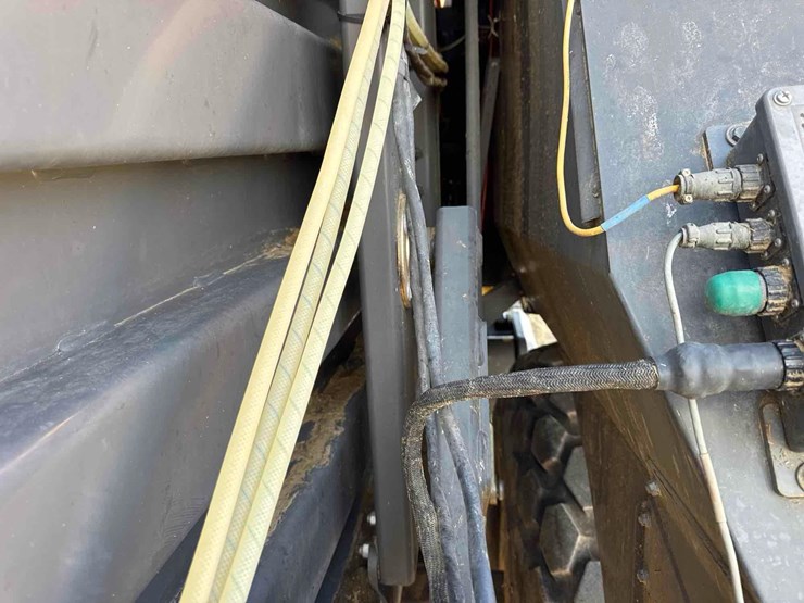 massey-ferguson-2290-image-62