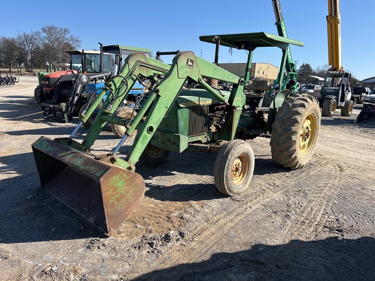 john-deere-2030-image-1