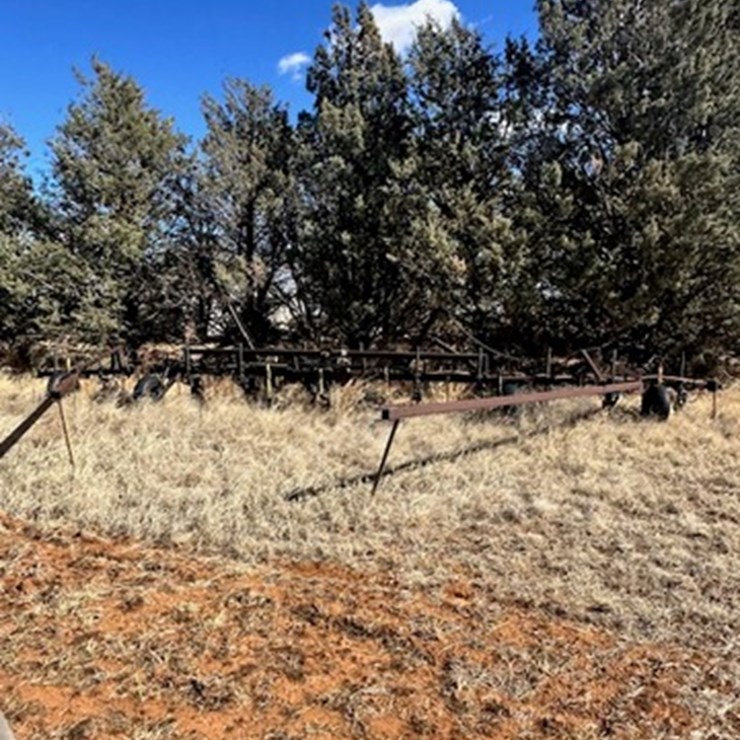 FERTILIZER COULTER RIG