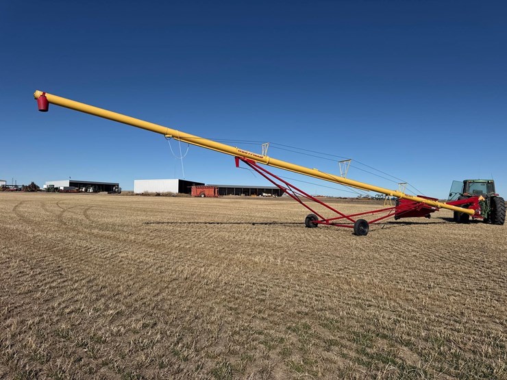 westfield-mk-100-71-auger-w/-swing-away-image-3