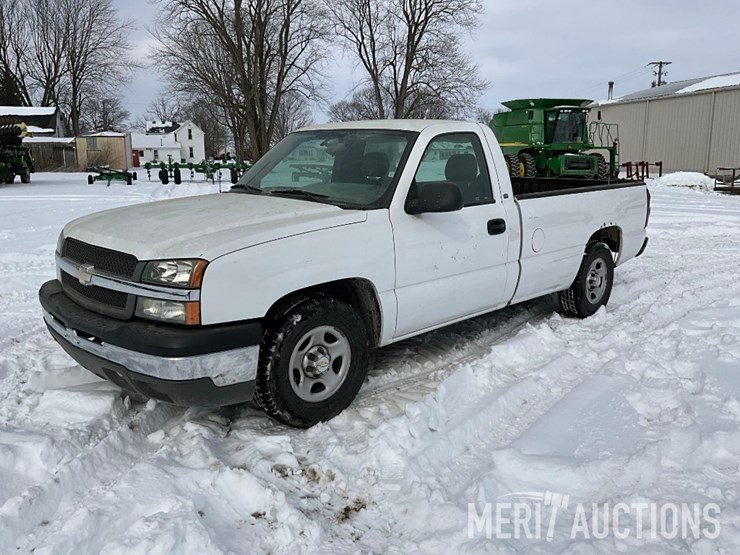 2004-chevrolet-1500-image-1