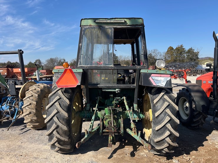 john-deere-2040s-image-3