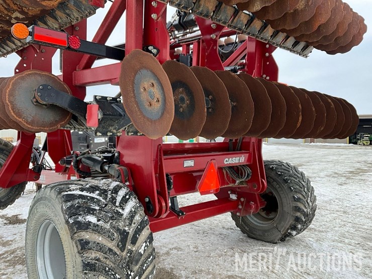2020-case-ih-475-image-22