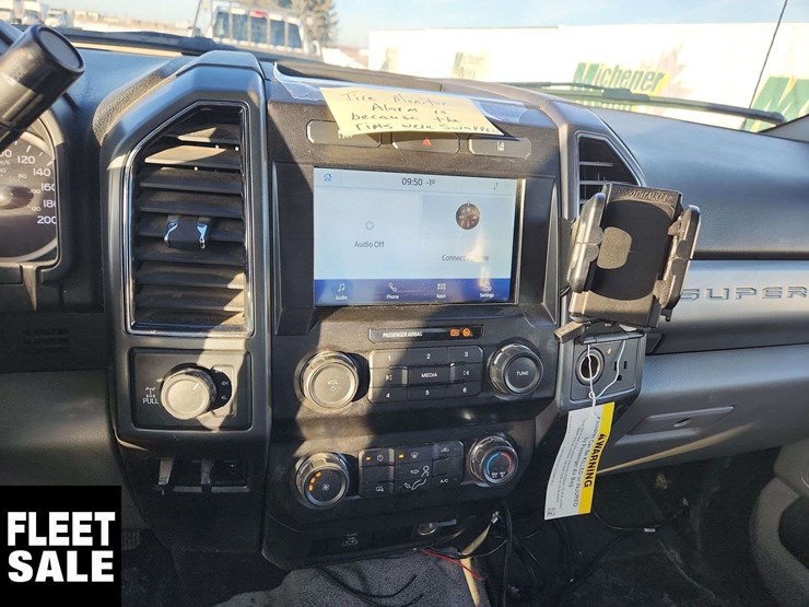 2020-ford-f350-image-23