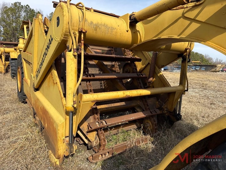 dresser-412b-image-13