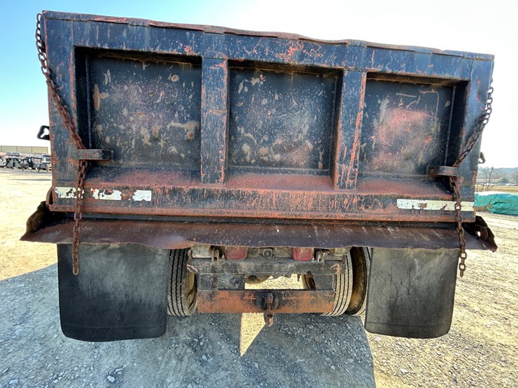 1992-international-4700-image-6