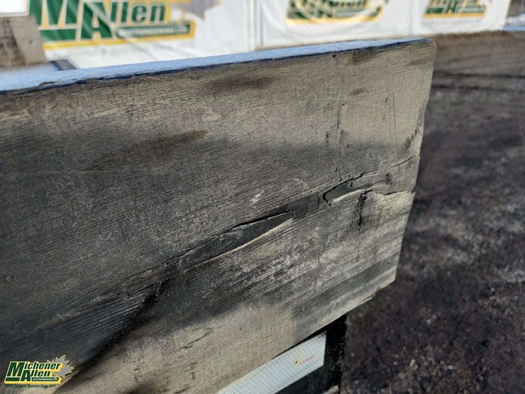 2012-dodge-3500-image-38