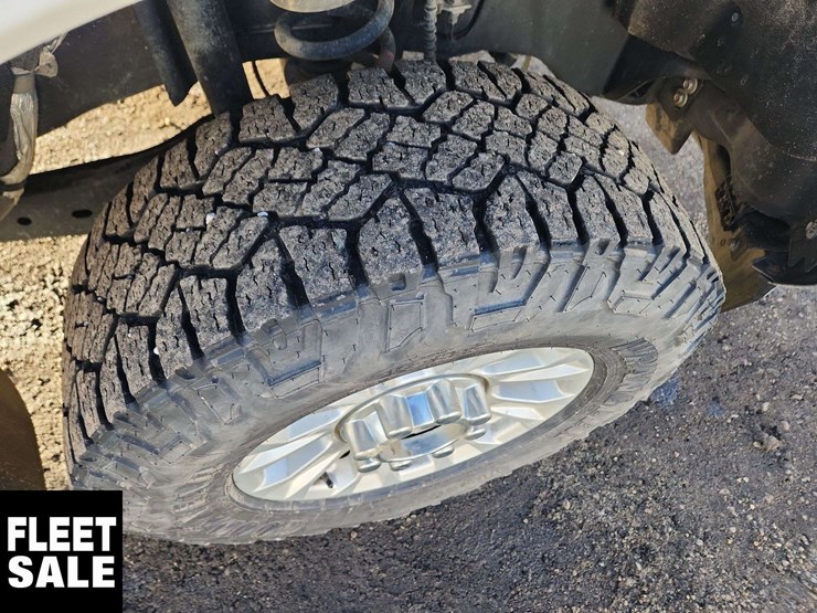 2020-ford-f350-image-13