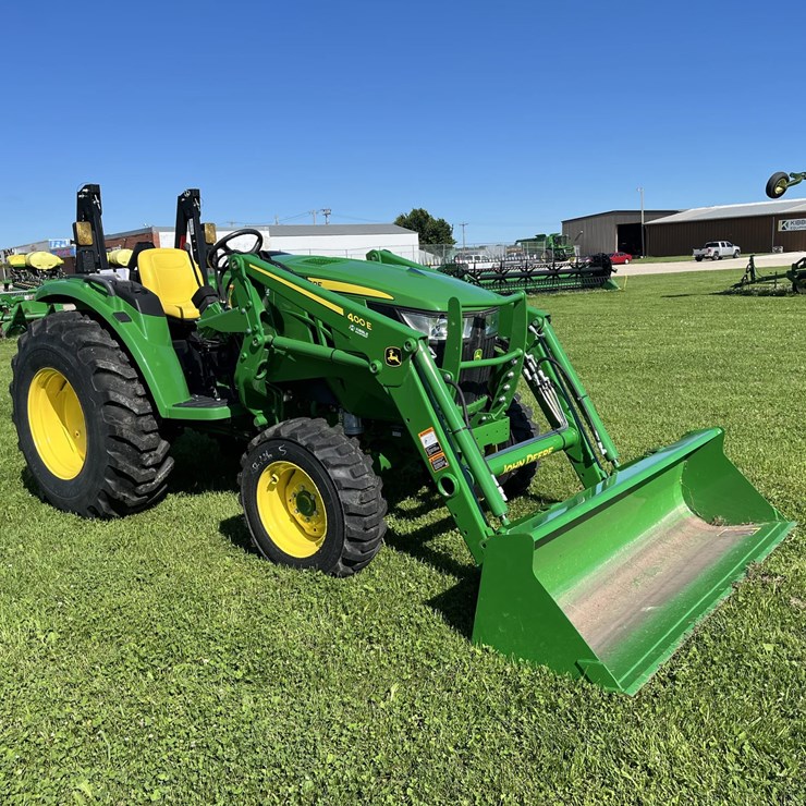2022 JOHN DEERE 4066M