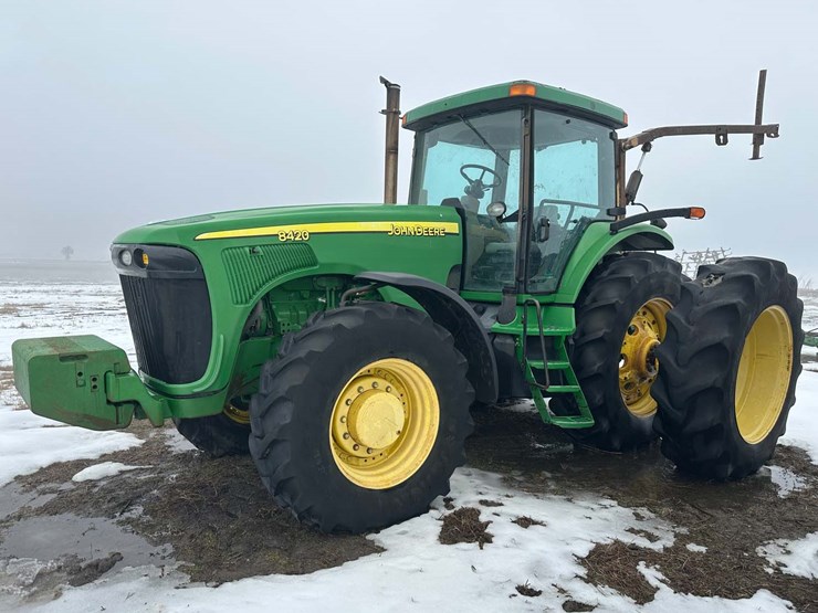 2004-john-deere-8420-image-1