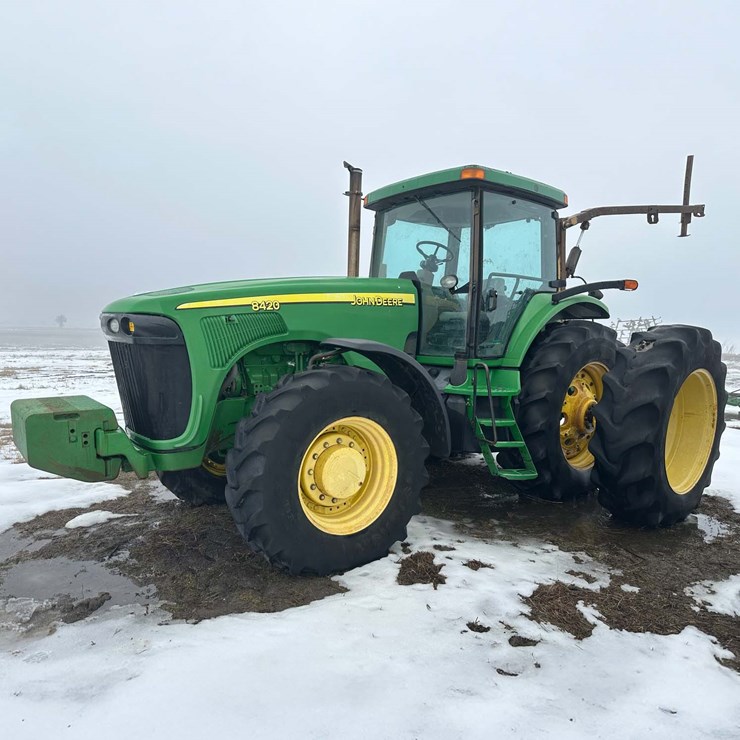 2004 JOHN DEERE 8420