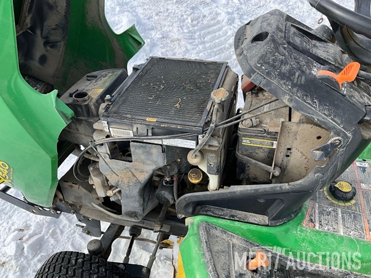 2011-john-deere-x540-image-21