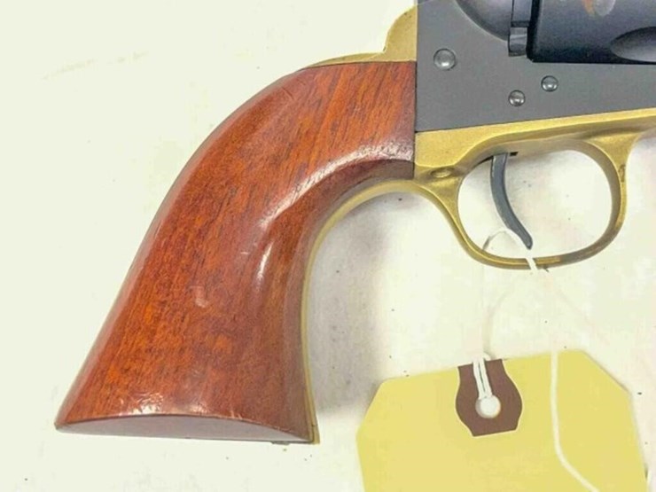 stoeger-revolver-image-4