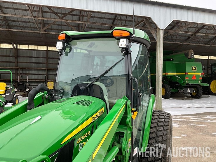 2024-john-deere-4066r-image-10