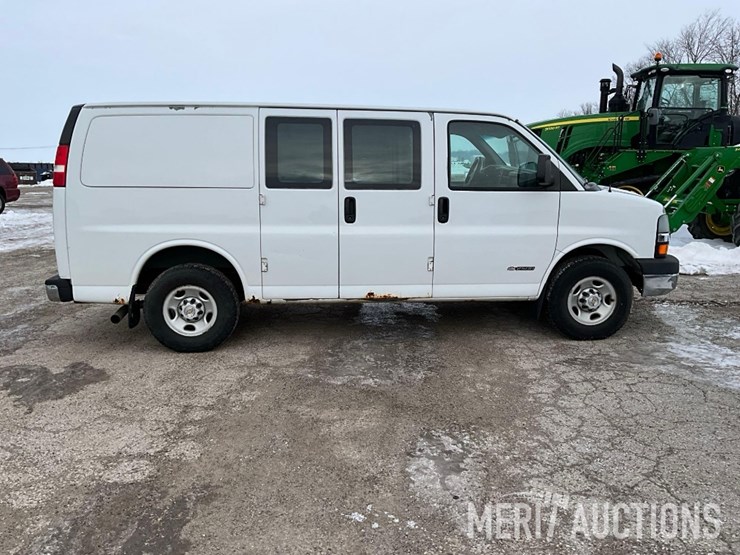 2003-chevrolet-2500-image-6