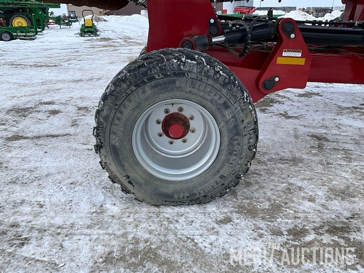 2020-case-ih-475-image-27
