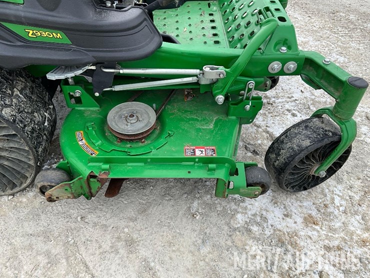2023-john-deere-z930m-image-23