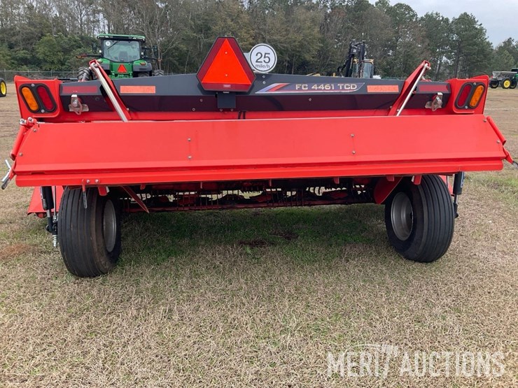 2022-kuhn-fc4461-tcd-moco-image-4