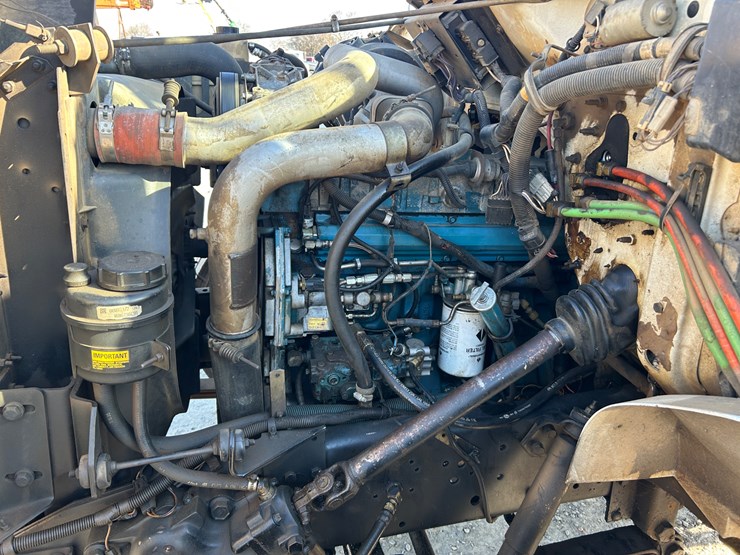 1996-international-4700-image-12