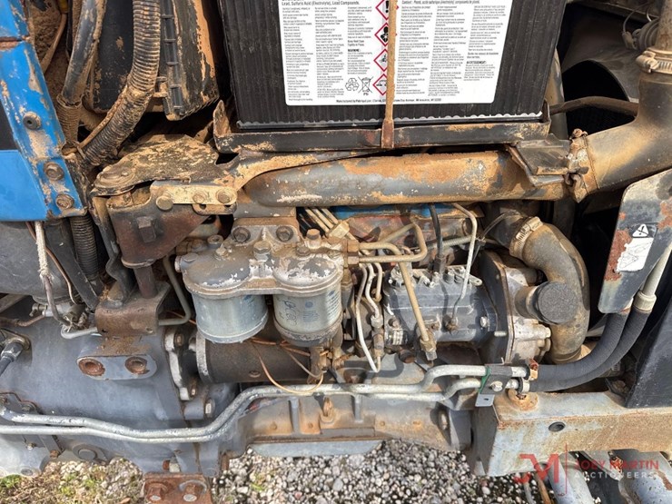 new-holland-3930-image-22