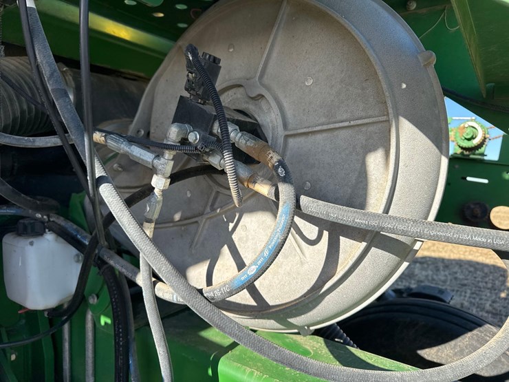 2014-john-deere-1770nt-image-76