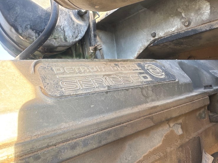 1999-international-60-image-87