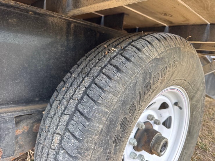 2012-pj-flatbed-image-22