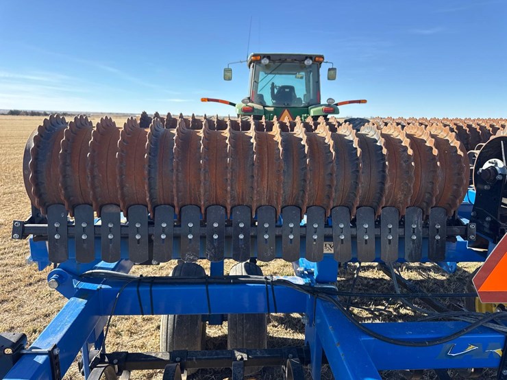 landoll-3230-cultimulcher-image-28