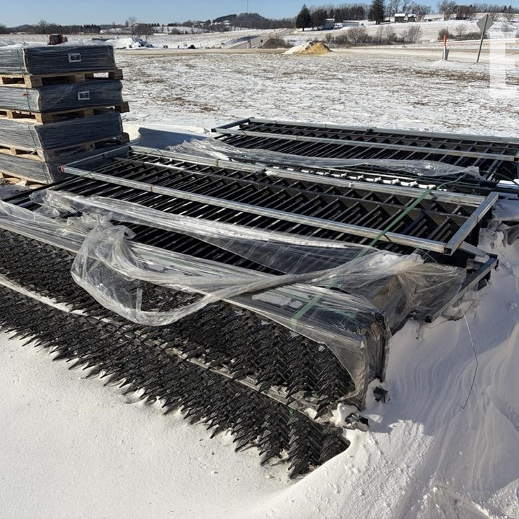 SDLANCH FENCE PANELS 187