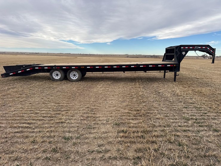 2012-pj-flatbed-image-5