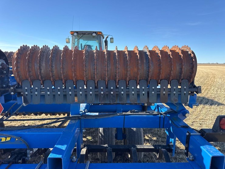 landoll-3230-cultimulcher-image-32