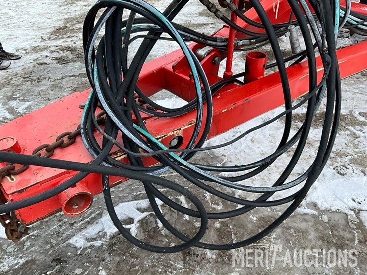 2013-kuhn-krause-80-40-vertical-tillage-tool-image-10