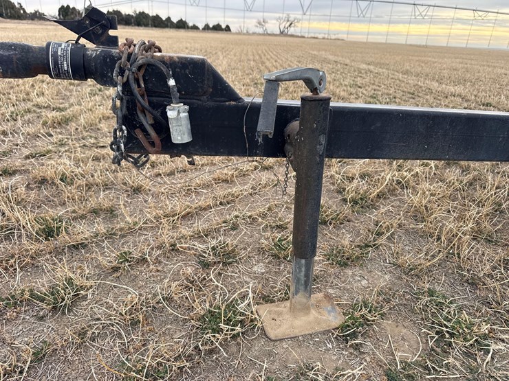 friesen-seed-tender-image-11