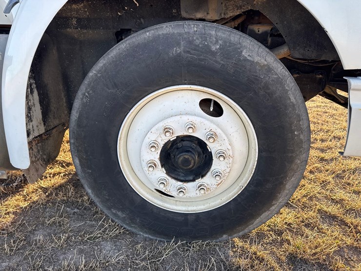 1999-international-60-image-57