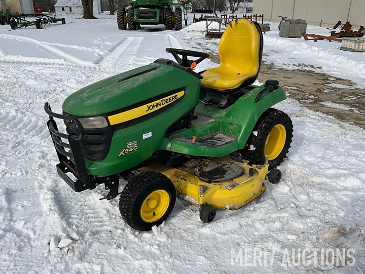 2011-john-deere-x540-image-1