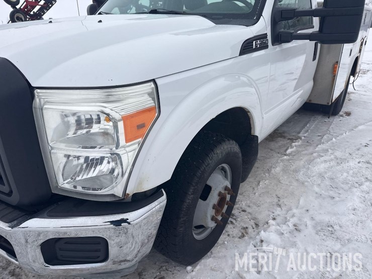 2011-ford-f350-image-10