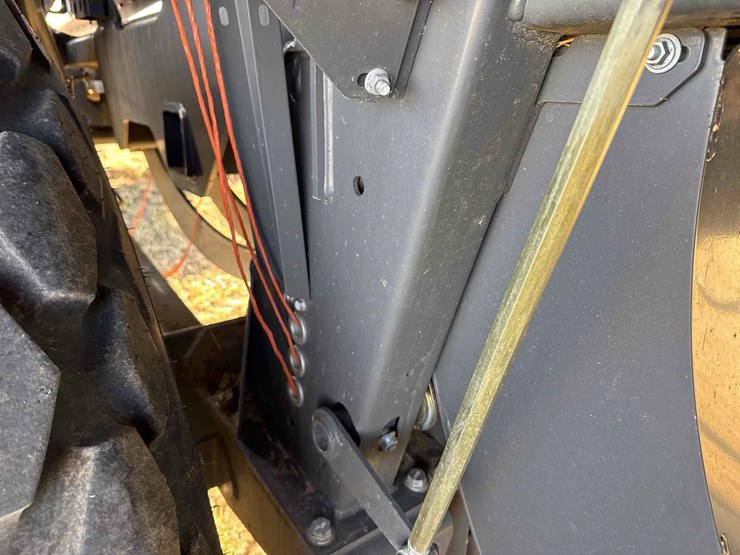 massey-ferguson-2290-image-106