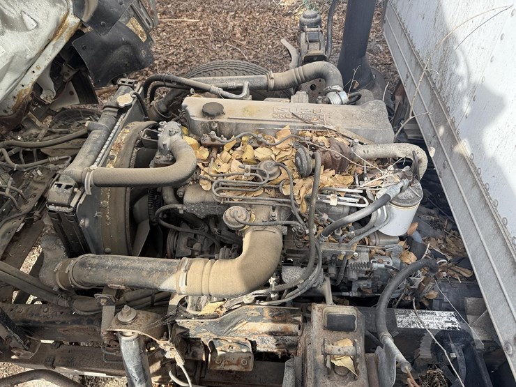 2000-isuzu-npr-image-21