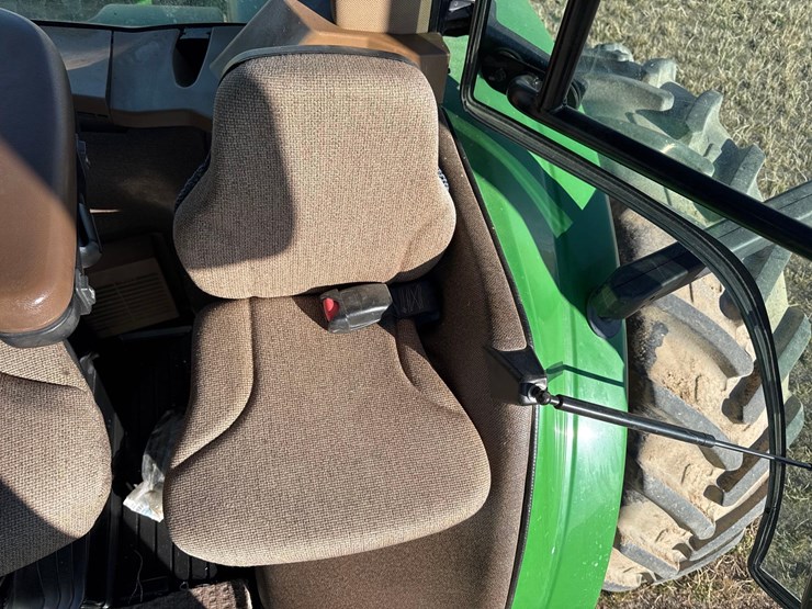 2008-john-deere-8330-image-62